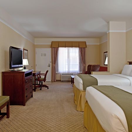 Holiday Inn Express Hotel & Suites San Dimas By Ihg Exterior photo