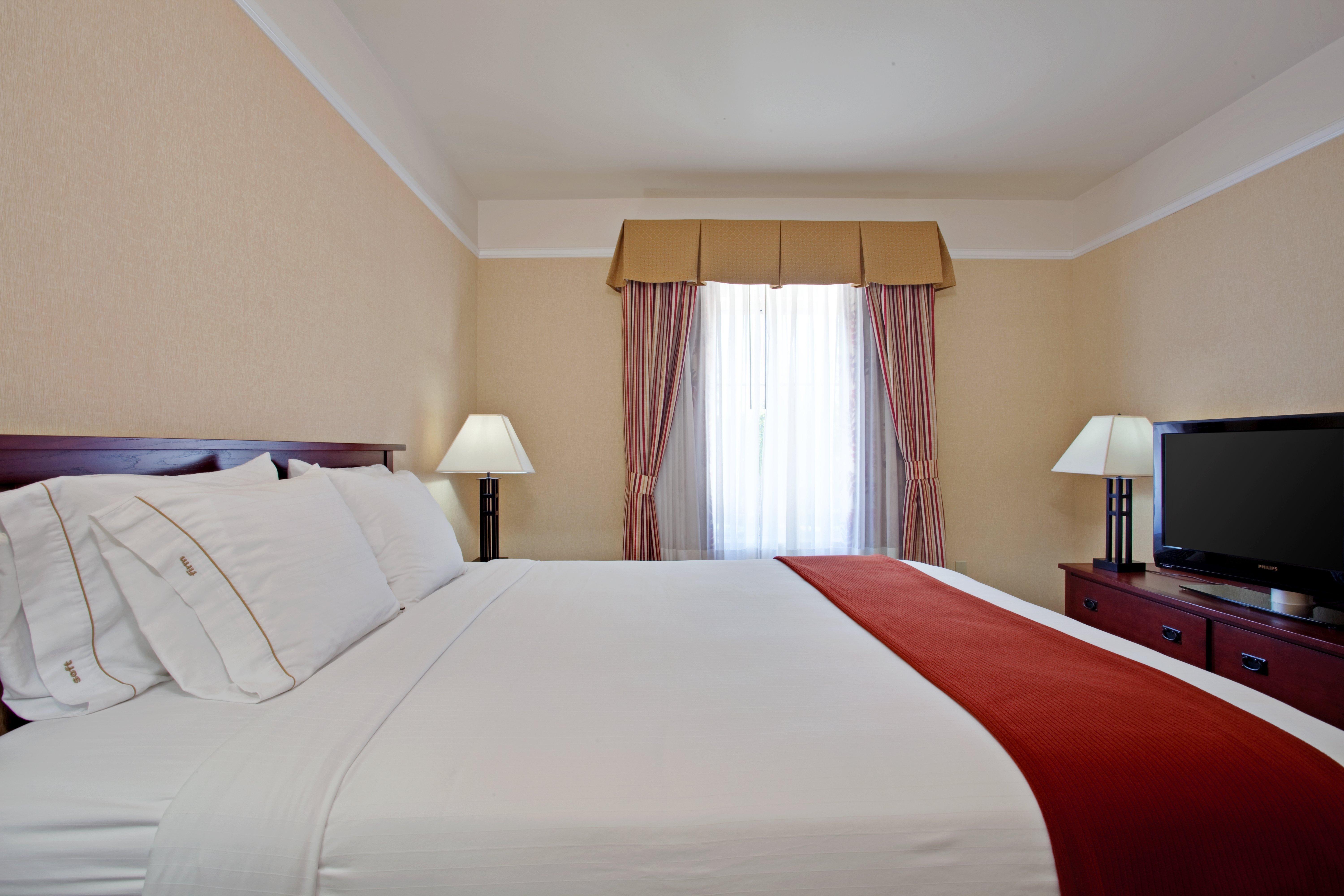 Holiday Inn Express Hotel & Suites San Dimas By Ihg Exterior photo