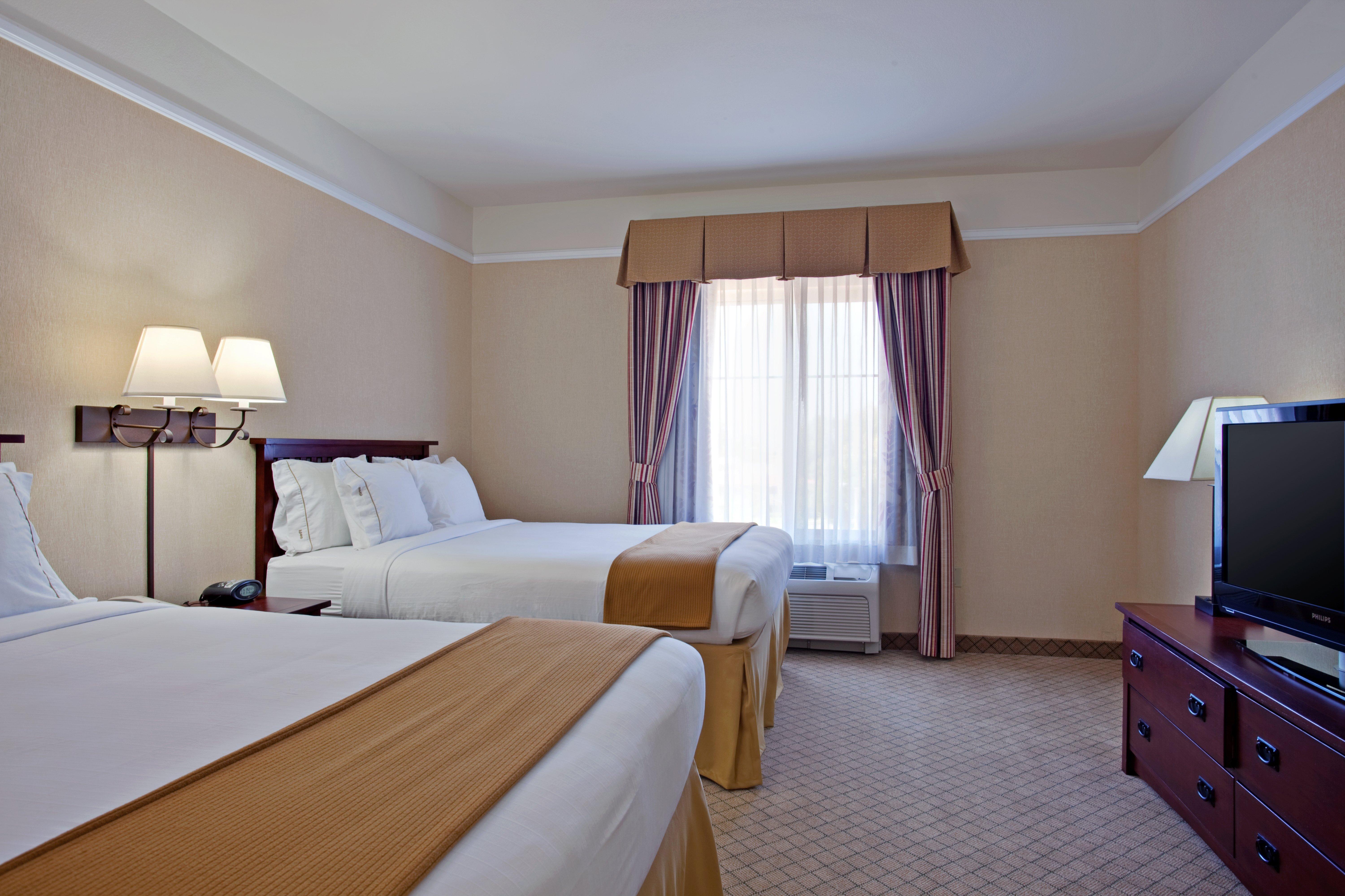 Holiday Inn Express Hotel & Suites San Dimas By Ihg Exterior photo