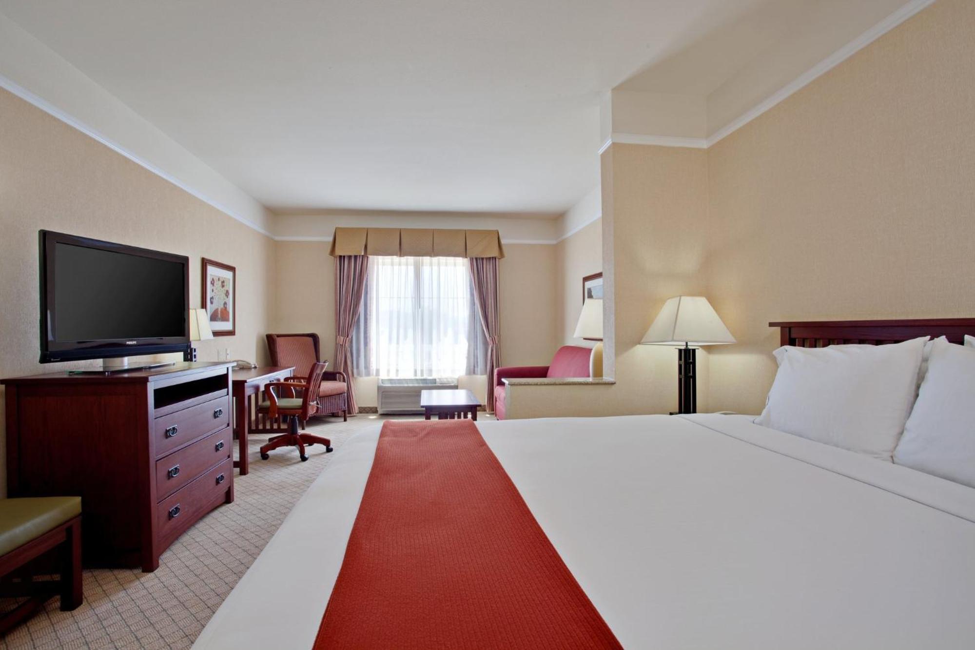 Holiday Inn Express Hotel & Suites San Dimas By Ihg Exterior photo